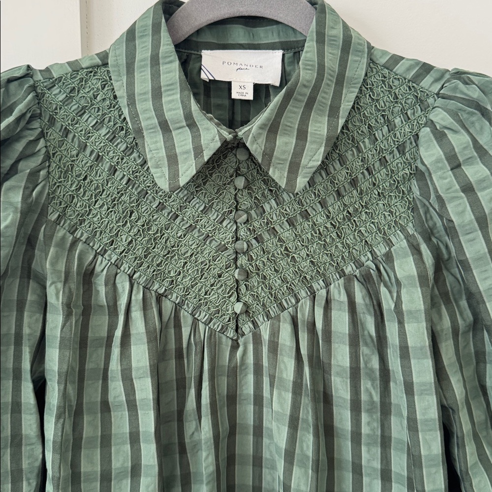 Tuckernuck POMANDER PLACE Green Windowpane Seersucker Vail Blouse Size XS - Picture 6 of 8